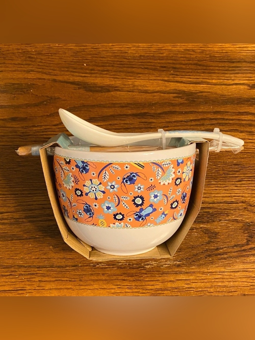 Disney Stitch Ceramic Noodle Bowl Set with Chopsticks & Spoon 20 oz NWT